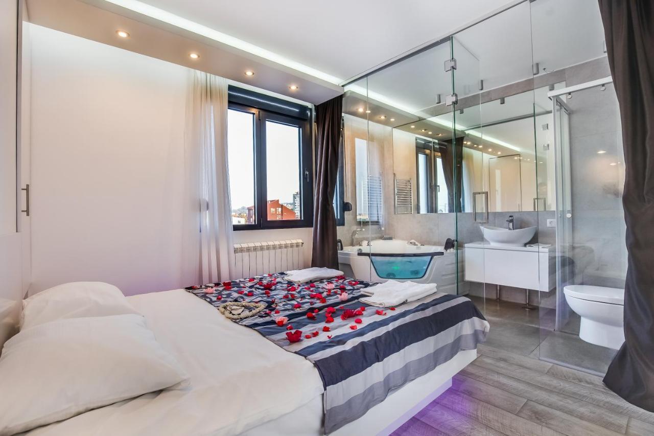Luxury Boutique City Center Apartments Belgrado Esterno foto